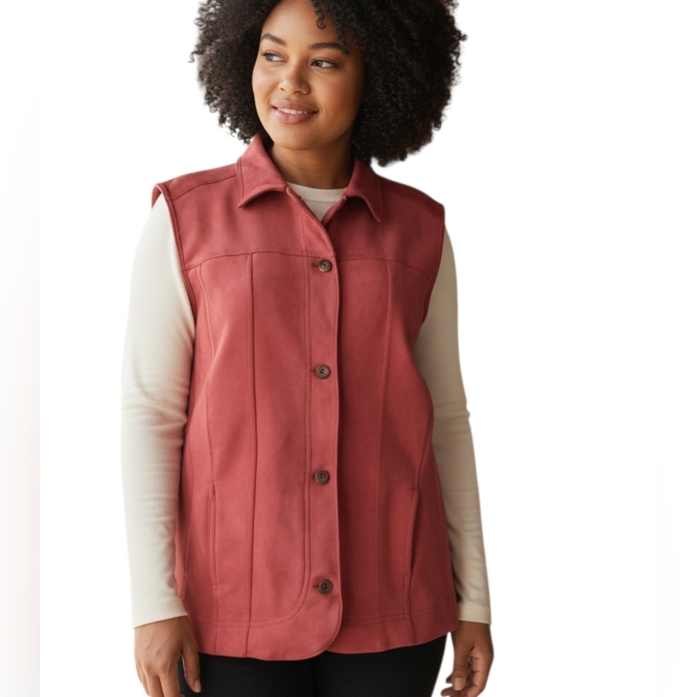 N Touch Coral Red Button Down Faux Suede Vest. Size 1X.